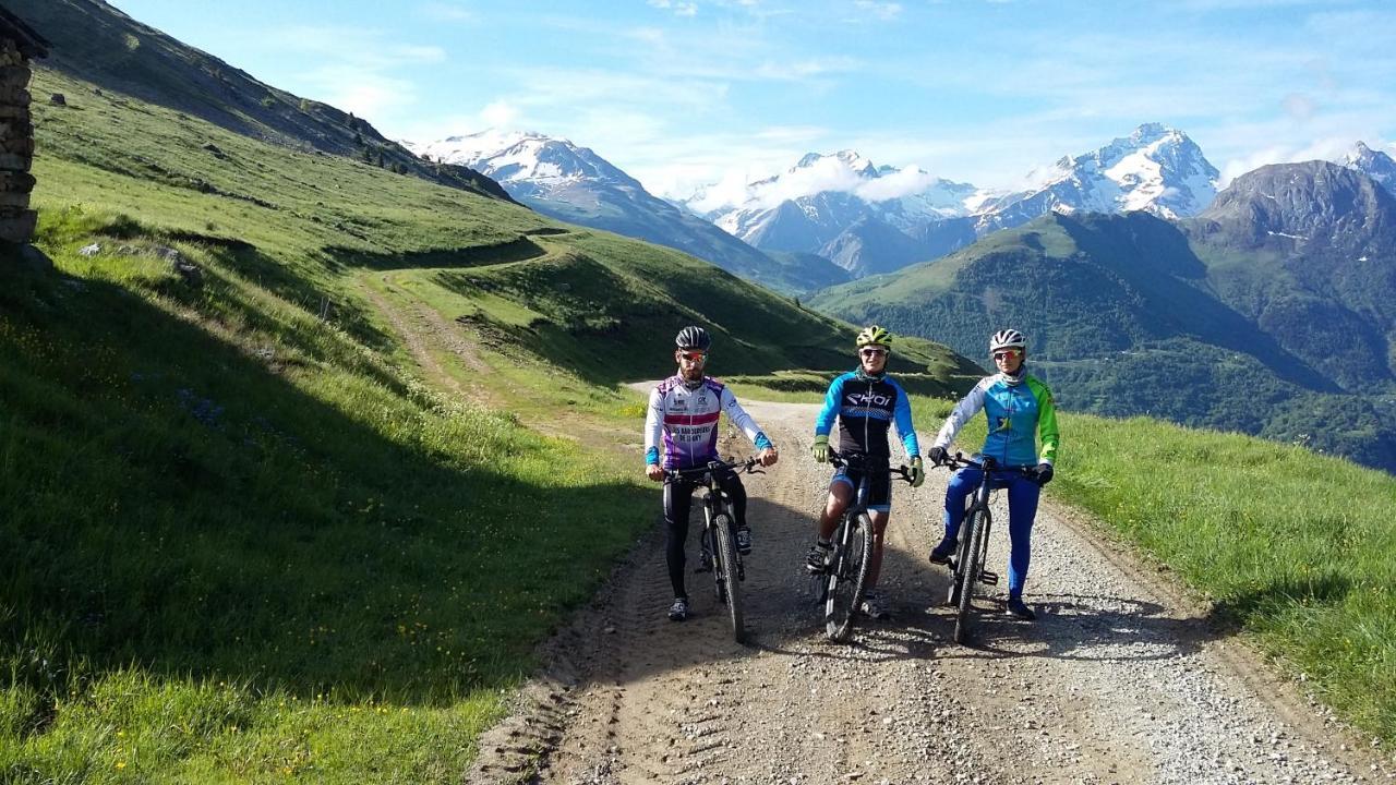 Chalet La Cachette Cyclists & Skiers Le Bourg-d'Oisans Exterior photo